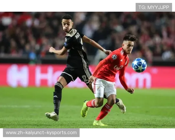 黑马崛起：意甲新贵挑战欧冠区的冲刺之路与未来展望